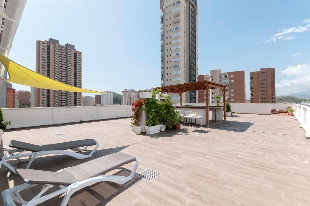 Апартаменты Atico Con Enorme Terraza Y Chill Out Particular Бенидорм Экстерьер фото