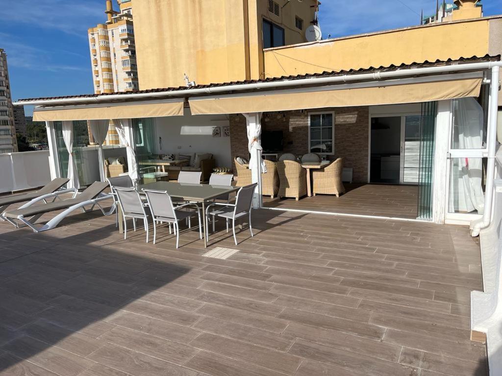Апартаменты Atico Con Enorme Terraza Y Chill Out Particular Бенидорм Экстерьер фото