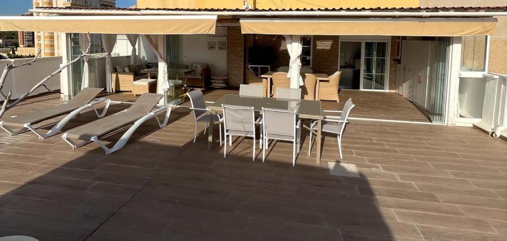 Апартаменты Atico Con Enorme Terraza Y Chill Out Particular Бенидорм Экстерьер фото