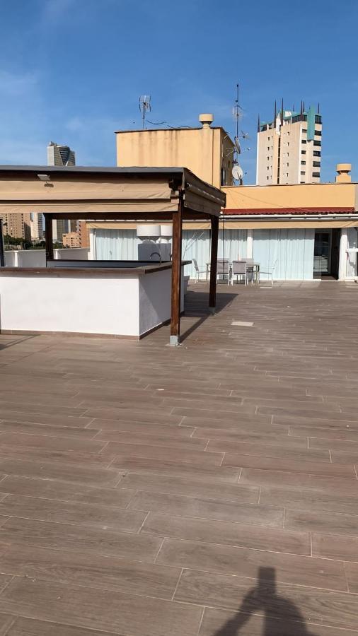 Апартаменты Atico Con Enorme Terraza Y Chill Out Particular Бенидорм Экстерьер фото
