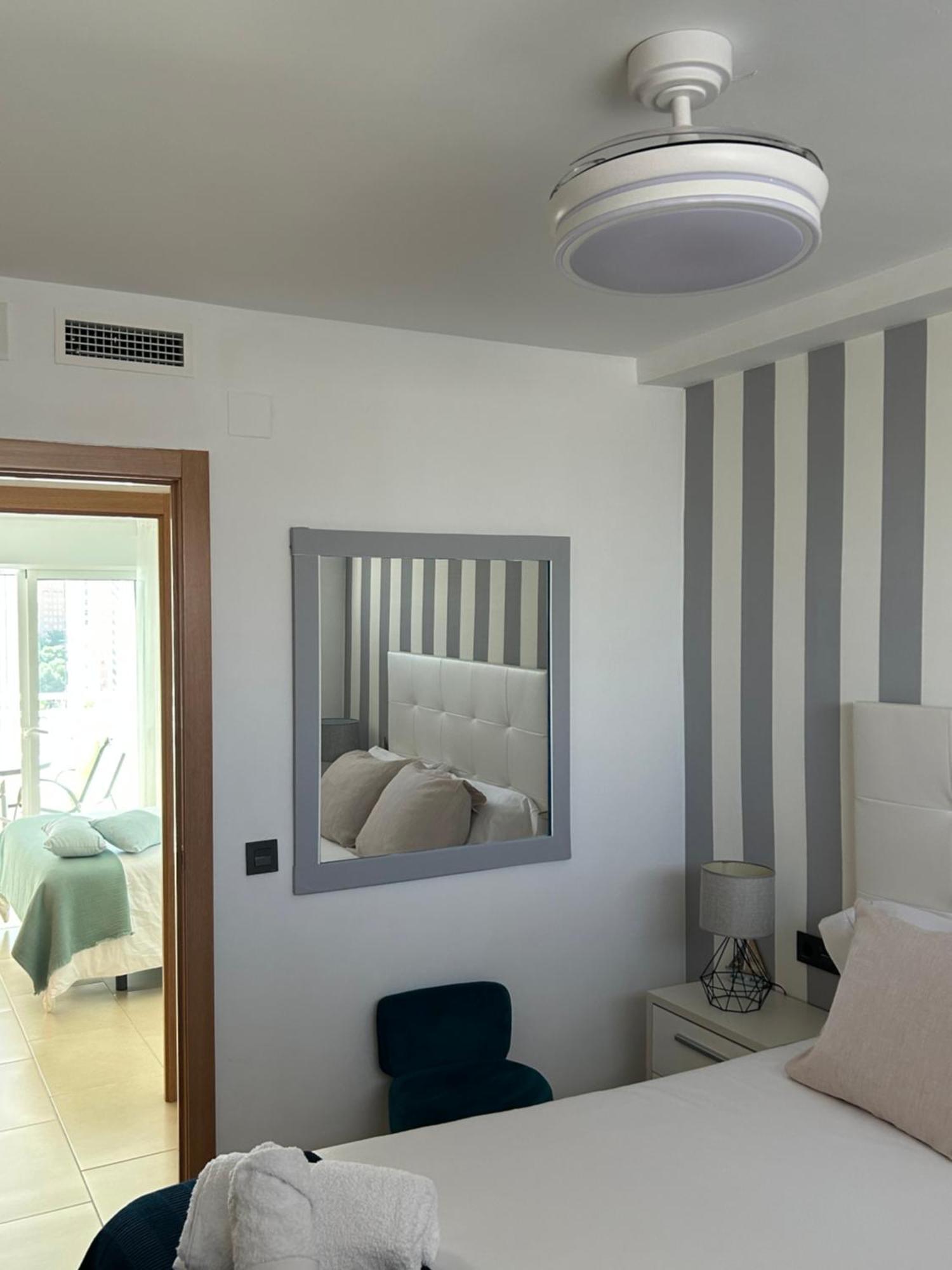 Апартаменты Atico Con Enorme Terraza Y Chill Out Particular Бенидорм Экстерьер фото