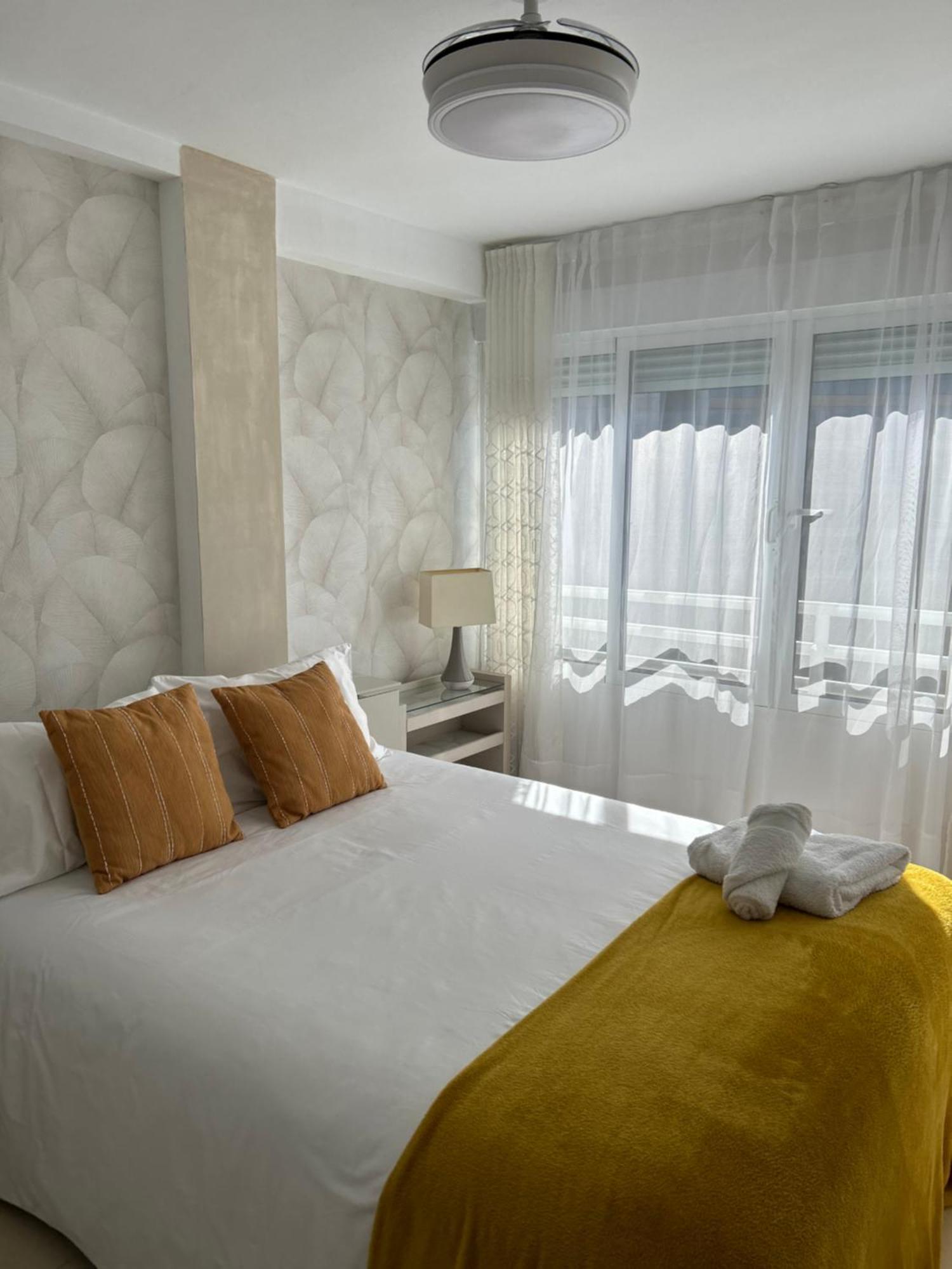 Апартаменты Atico Con Enorme Terraza Y Chill Out Particular Бенидорм Экстерьер фото